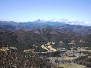 �j�̎R����